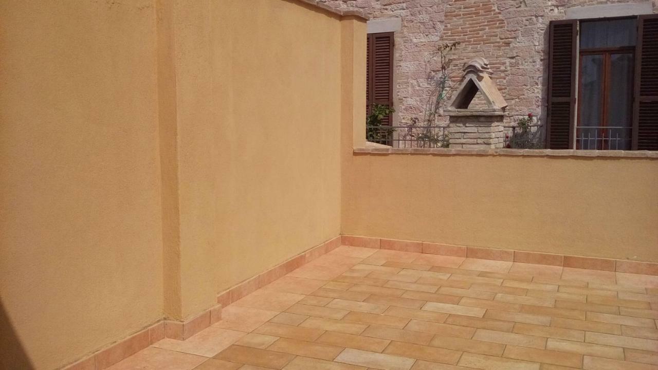 Casa Vacanze Gaia Asyż Zewnętrze zdjęcie